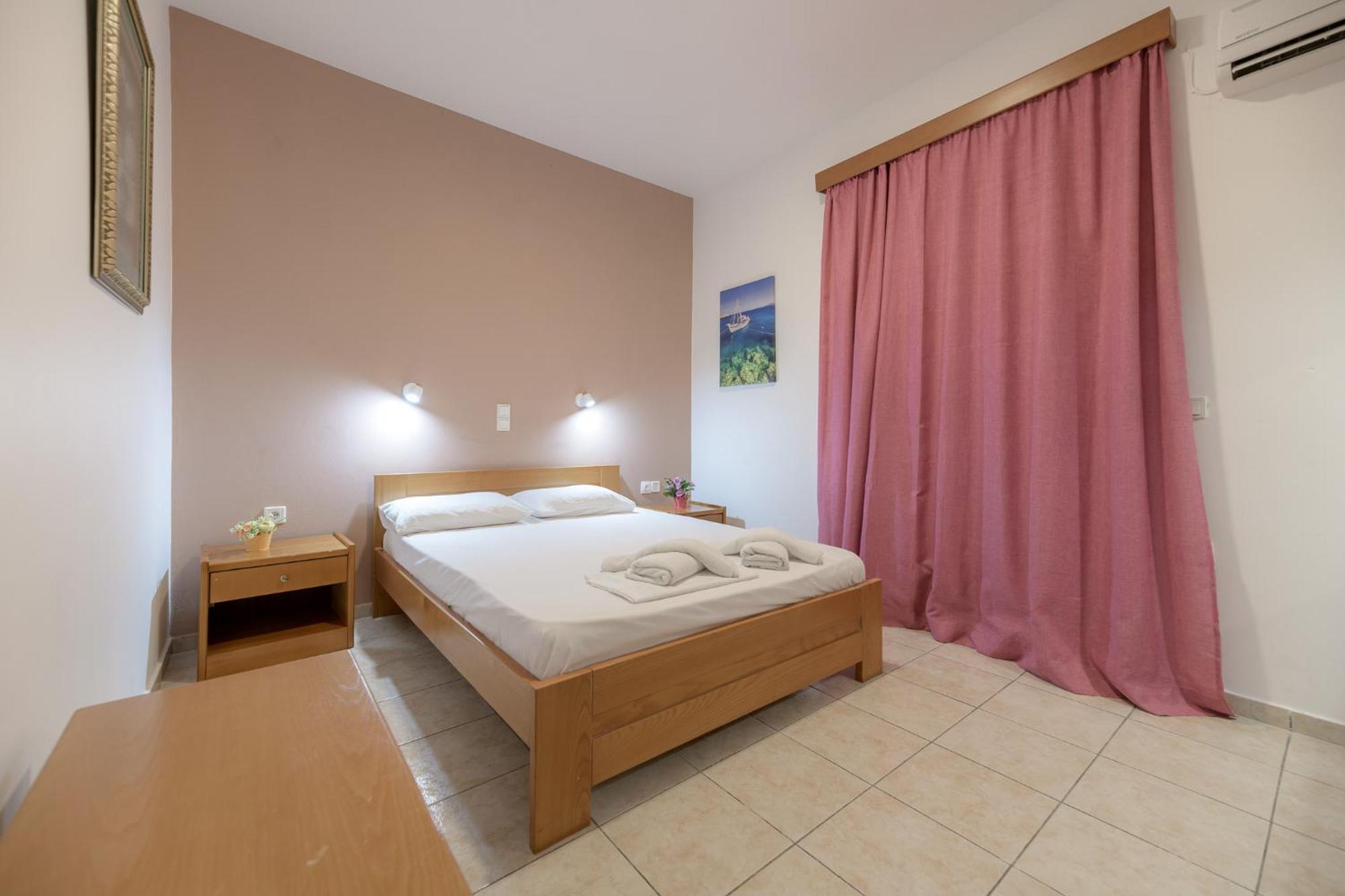 אליקס Anthi Studios & Apartments מראה חיצוני תמונה
