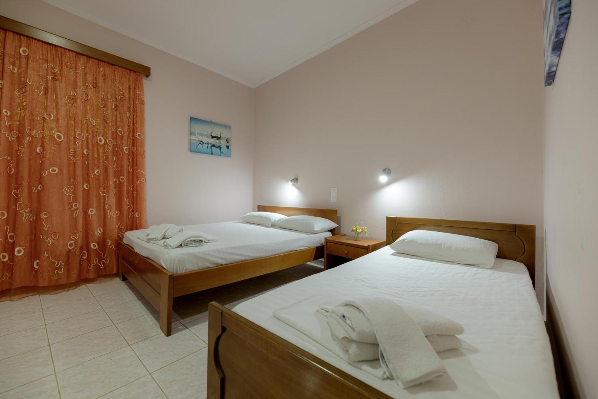 אליקס Anthi Studios & Apartments מראה חיצוני תמונה