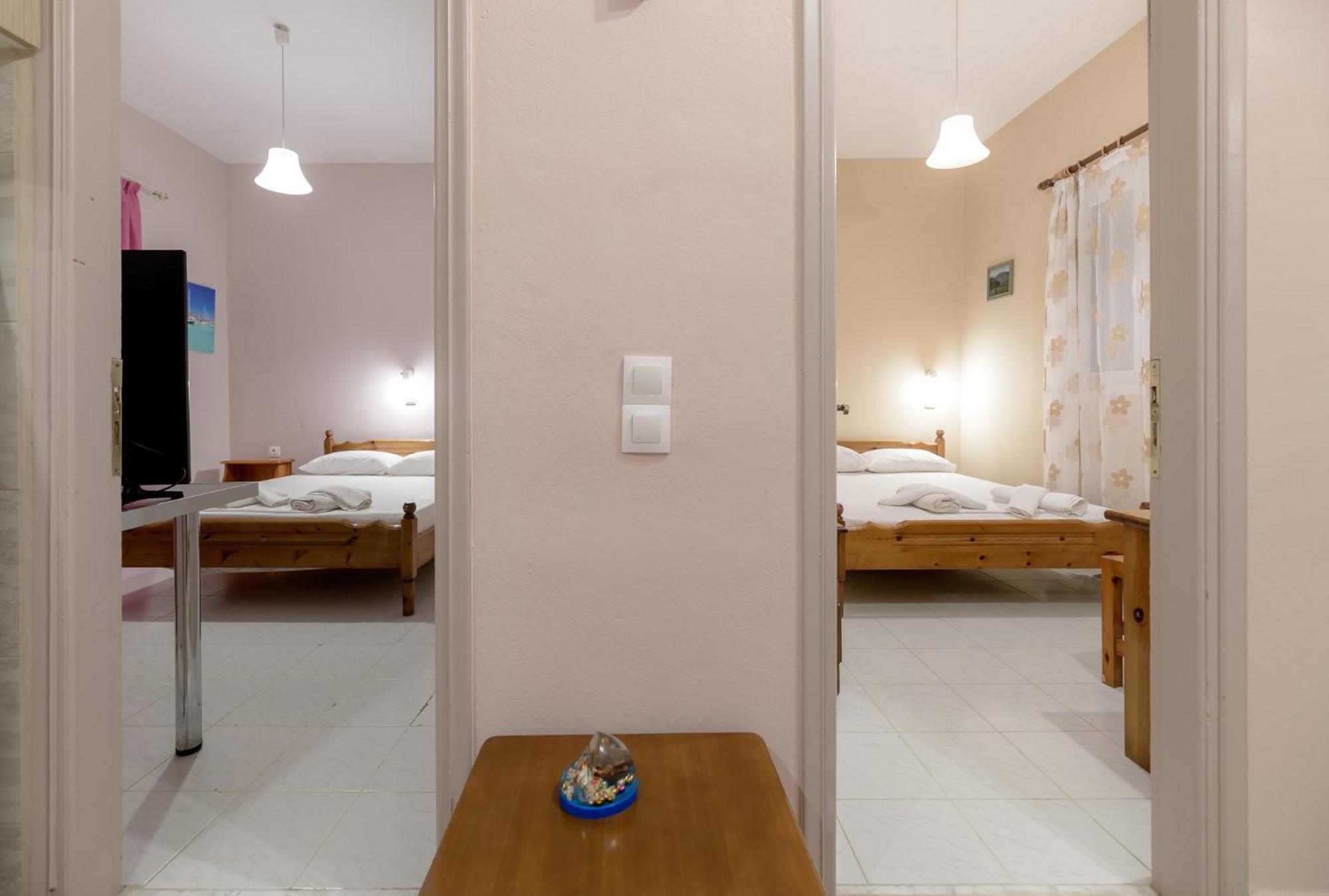 אליקס Anthi Studios & Apartments מראה חיצוני תמונה