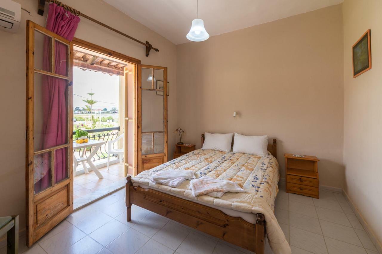 אליקס Anthi Studios & Apartments מראה חיצוני תמונה